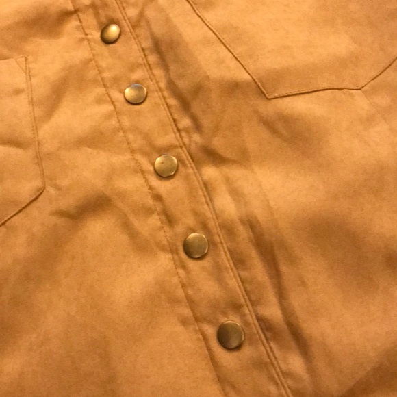 NWOT Button-up Sadie Robertson Skirt!! - Picture 2 of 4